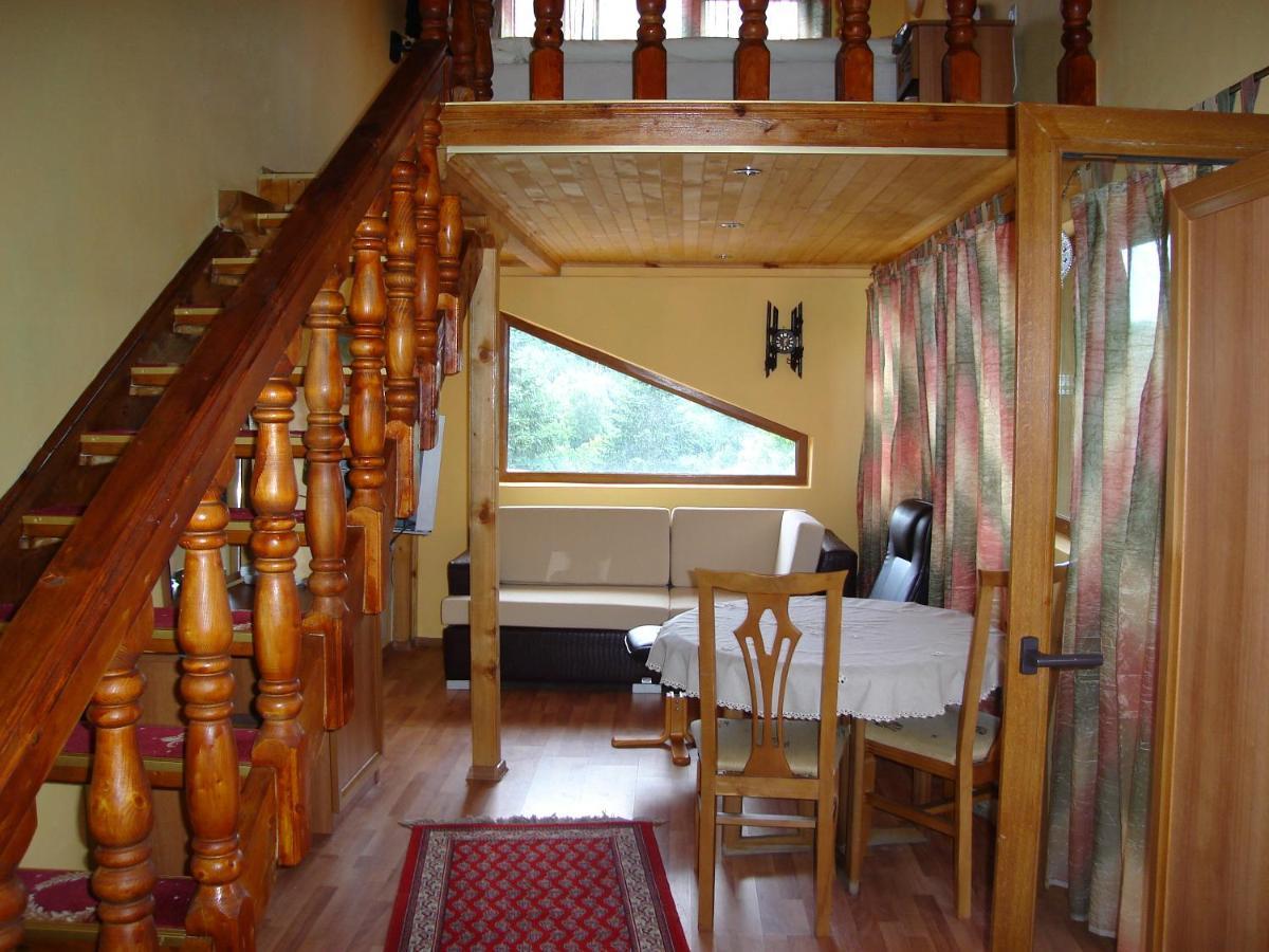 Хотел Галина Палас Srem Exterior photo