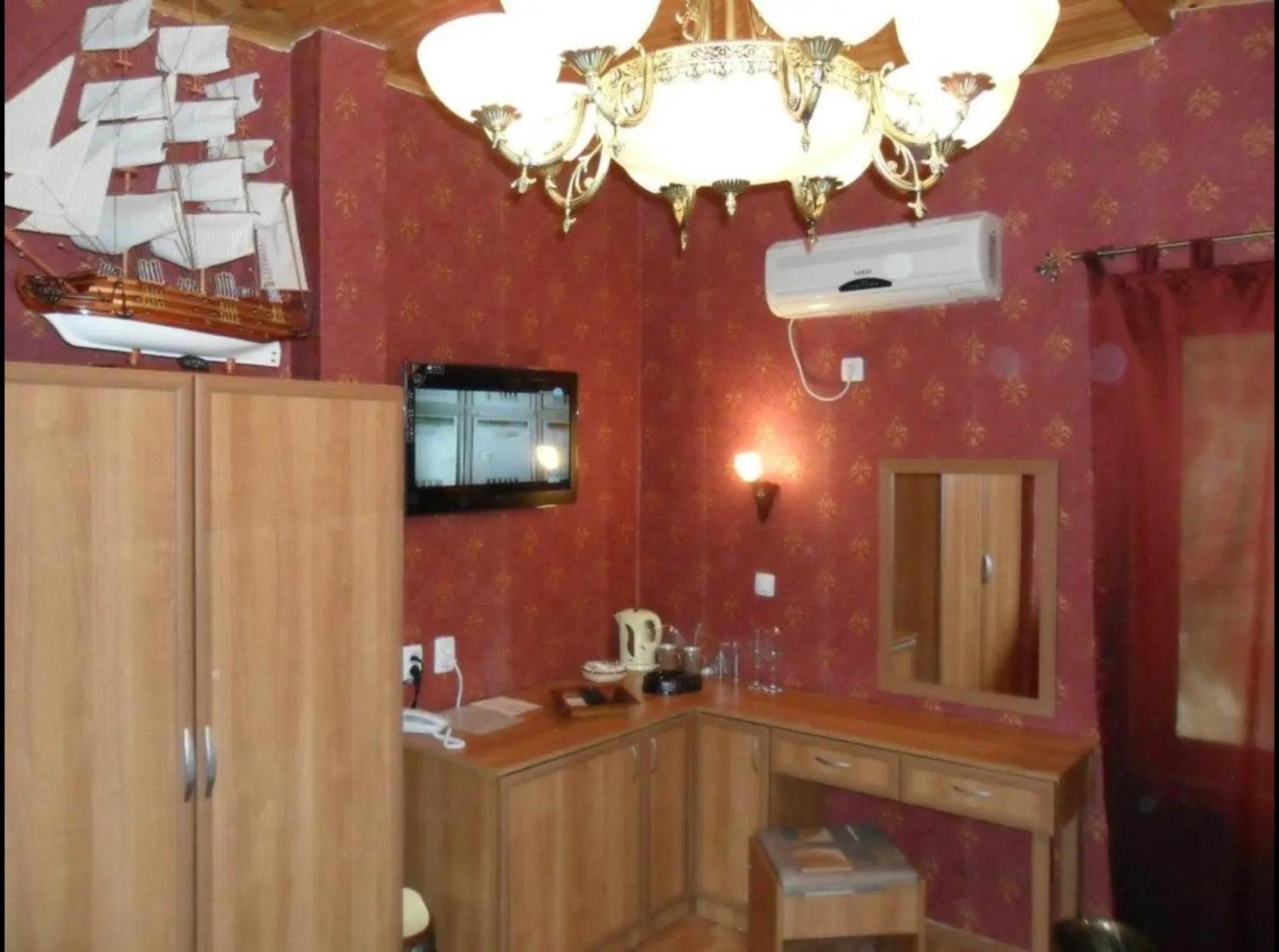 Хотел Галина Палас Srem Room photo